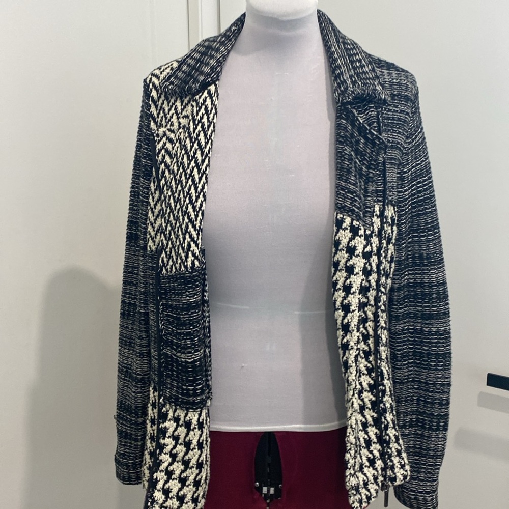 Chaps Black And White Mixed Patterned Sweater / J… - image 7